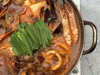 ◆忘年会にオススメの韓国鍋◆ヘムルタンコース☆2時間飲み放題付き☆