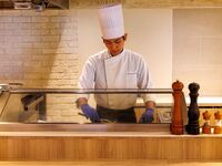 ディナーブッフェ【中学生以上のご予約】