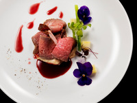 【スイーツ尽くし付き】ローストビーフメインディッシュ＆ブッフェ☆2026