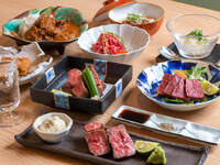 [OBOROZUKI] A light course for enjoying drinks and conversation. While centered around beef dishes, it is a light course that omits the final meal and dessert, making it perfect for a drinking party.