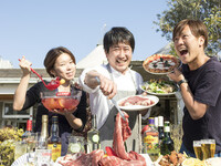 ＊早期予約特典あり＊【忘新年会BBQ プレミアム プラン】至高のBBQ。　上質な和牛に豪華絢爛な海鮮。〆の麺も嬉しい！まさにプレミアムという名にふさわしいラインナップ！！飲み放題は１２０分！