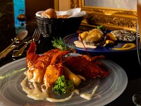  Live lobster and abalone, Fillet Beefsteak150g course