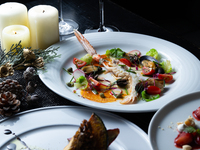 【12/20・21限定★Special Christmas Dinner Course】3種のアミューズやメインの京鴨ロースなどシェフお任せのお料理全5皿！限定クリスマスコース！  