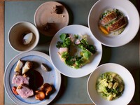 Seasonal sharing course 6 dishes ◆ Casual platter dishes ＜Dessert can be changed to a message plate＞