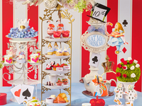 【カフェフリー】アリスのストロベリーアフタヌーンティー（土日祝）