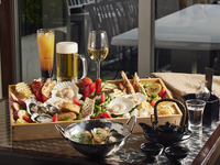 Seafood BBQ & Beer Garden | Premium Plan