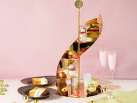 草莓开心果下午茶