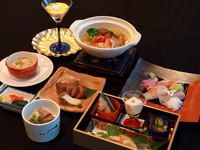 和モダン懐石 8,800円  12/5～