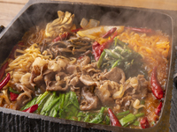 「韓国風和牛すき焼鍋コース」韓国グルメ満載の大満足コース4,500円