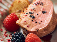 [2025 Christmas] Recommended for anniversaries! Toast with sake + pasta and main dishes made with luxurious seasonal ingredients, totaling 5 dishes