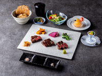 【凌】赤身ステーキ3種食べ比べコース +グラスシャンパンを含む1ドリンク付