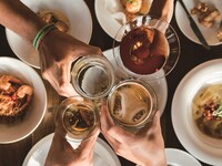 【今年のご褒美キャンペーン 】ランチバイキング＋お好きなドリンクが選べる！　ワンドリンク付き（12/23・24・25限定）