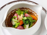 【ランチコース 4皿】前菜2皿+メイン+デザート