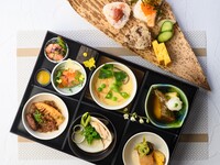 春御膳【美味彩華】贅沢おにぎり3種×里山里海からの恵み