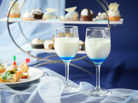 ◆12-2月／土日祝◆ 【カウンター席限定／嬉しい特典付き】冬のアフタヌーンティー「ICE WONDER LAND」with ハーゲンダッツ​　TWG Tea 11種類フリーフロー