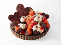 Gift Selection "Tsumugi" [December to April] Strawberry Chocolate Tart Cake