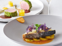 【ランチコースB】マカロンケーキー＋ドリンク1杯