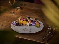 [Lunch Anniversary Course] A luxurious full course with two main dishes, fish and meat, and an anniversary plate