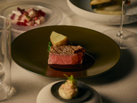 [CADRAN Course] Enjoy winter together with your loved ones. Savor the blessings of the calendar with CADRAN's Signature Course, a total of 6 dishes