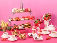 【2026年1月5日～】【150分制・窓側席確約・乾杯用モクテル付】🍓ストロベリーアフタヌーンティーセット