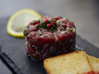 세드로스 "쁘띠트" 테이스팅 메뉴