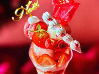 【土日祝】「1ドリンク付き 大人のご褒美クリスマスパフェ～Strawberry Shortcake～」(15:30～)