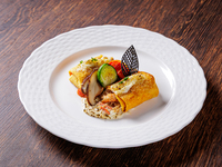 【12/1～1/31】カニ身ときのこのクレープ包み　オーブンで仕上げたグラタン風