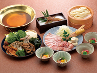 ＜New Year's Holiday＞【Udon Hot Pot 4,700 yen + 90 minutes of free flow 6,700 yen】