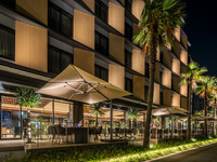 1/6~3月限定☆Dinner Set B メインディッシュはグリルステーキと和牛ローストビーフのチョイス+ドリンク1杯付き