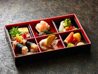 【昼】特製味覚弁当