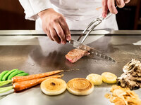 Limited to 12/19 weekdays [Japanese Black Beef Thigh Course] + One drink for app members