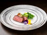 [Online reservation / Choice of toast drink included] Beniume Luxury Course Including Wild Large Shrimp, Ezo Abalone, and Japanese Black Beef