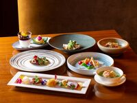 【Web予約 /  選べる乾杯ドリンク付き】四季圓 四季折々の旬な食材を使用したお薦めコース 