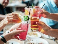 【3連休特別開催！】ファミリー&フレンドリー ディナーブッフェ【飲み放題付き】[2部19:00~20：30]