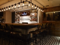 Craft Beer Bar Counter