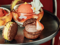 【2月2日〜】 いちごとチョコレートのナイトアフタヌーンティー / フリードリンク付　