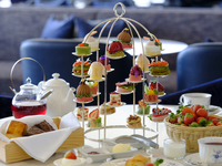 ストロベリーイブニングハイティーセット