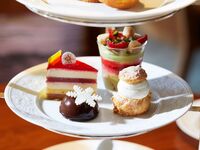 [Special Price] [Christmas Dinner only] Pierre Hermé Paris special afternoon tea set