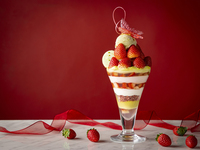 tabelog)【12/28～2/28】Strings Parfait 「Strawberry & Pistachio」