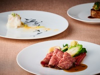 【個室確約  成人式のお祝いに】洋会席全６品-RIKYU-　紅富士サーモンマリネや深谷ネギのパイ包みスープ、真鯛のポワレや国産牛ロース肉のロティの贅沢コース