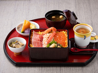 平日ランチ限定「海の宝石箱」　数量限定！！