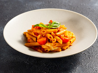 ランチセット  【トマトとモッツァレラのペンネ】