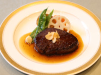 黒毛和牛フィレステーキ（ライスまたはパン付）　80g￥4,400