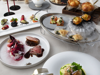 ＊From January 8th, weekdays only, triple main course＊【Premium/Date Course】14 kinds/Enjoy a luxurious triple main course with the happy blue foam "Onda Blue" and seasonal ingredients