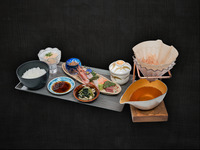 Set ăn sashimi và set ăn chazuke