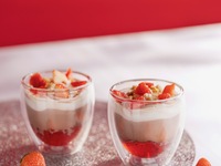 アフタヌーンティーセット　オプションドリンク　ホットなあまおうココア