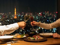 【★直前割20%OFF★Xmas2025】窓側最前席確約！グラスシャンパン付クリスマスディナー全7皿