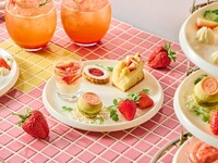 Nostalgic Strawberry Afternoon Tea ~London Tea Time~
