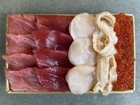 【週末限定】本マグロとホタテ、いくらのチラシ