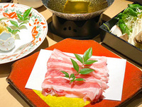 Winter-only Lunch Kaiseki Meal "Wa/Sakura" ~Main course served in a small hot pot with an after-meal drink~